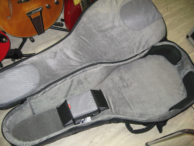 MONO M80シリーズ GIGケース 000 / OM アコースティックギターケース モノ M-80 AC Black クラシックギター用