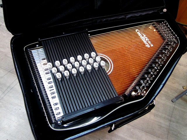 アンプに繋げる AutoHarp マイクつき コードハープ 【アリア オート