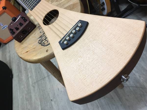 マイク搭載 マーチン バックパッカー FISHMAN PU搭載 Martin