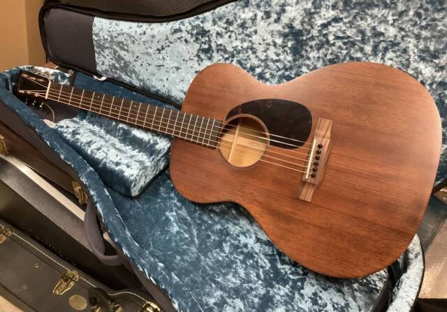 Martin 000-15M Mahogany マイク搭載！ 【 アンプに繋げる ...