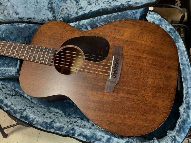 Martin 00-15M Mahogany マイク搭載！ 【 アンプに繋げる マーチン 