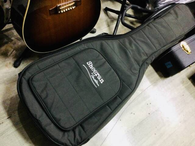 Sheeran by Lowden W-02 エドシーランギター 【スプルース/サントスローズウッド】シーラン By ローデン W02