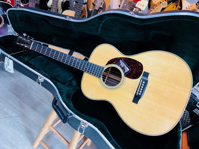 Martin 000-28 Standard 【 マーチン 00028 スタンダード 】 ギター